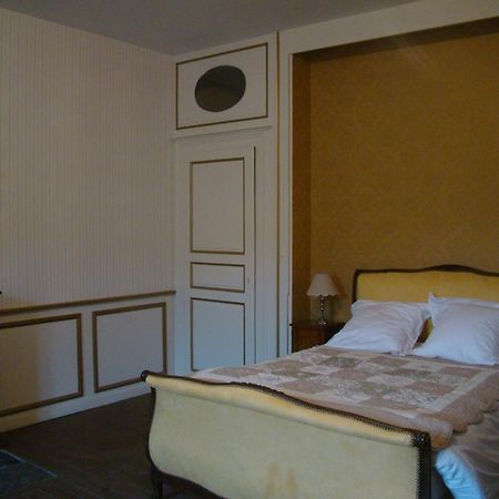 Bed and Breakfast Gentilhommière Eaux Bleues Ecot-la Combe Esterno foto