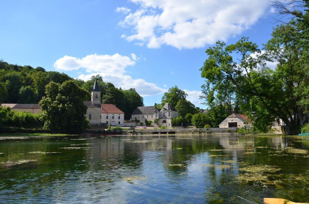 Bed and Breakfast Gentilhommière Eaux Bleues Ecot-la Combe Esterno foto