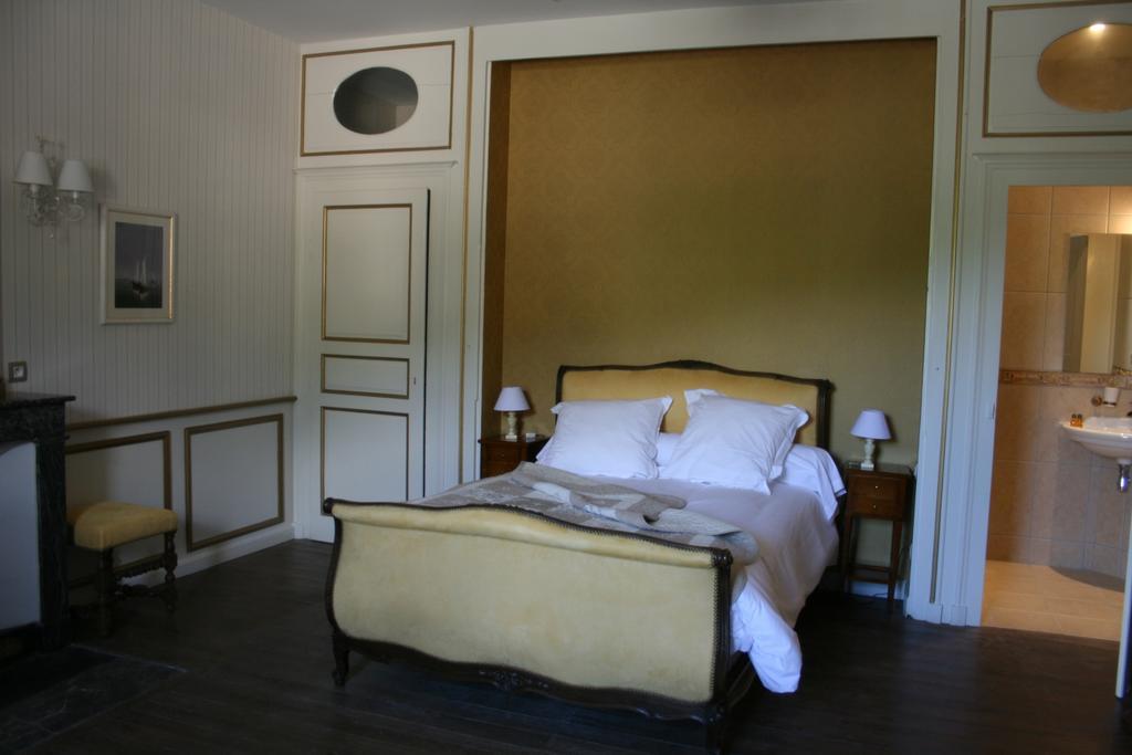 Bed and Breakfast Gentilhommière Eaux Bleues Ecot-la Combe Esterno foto