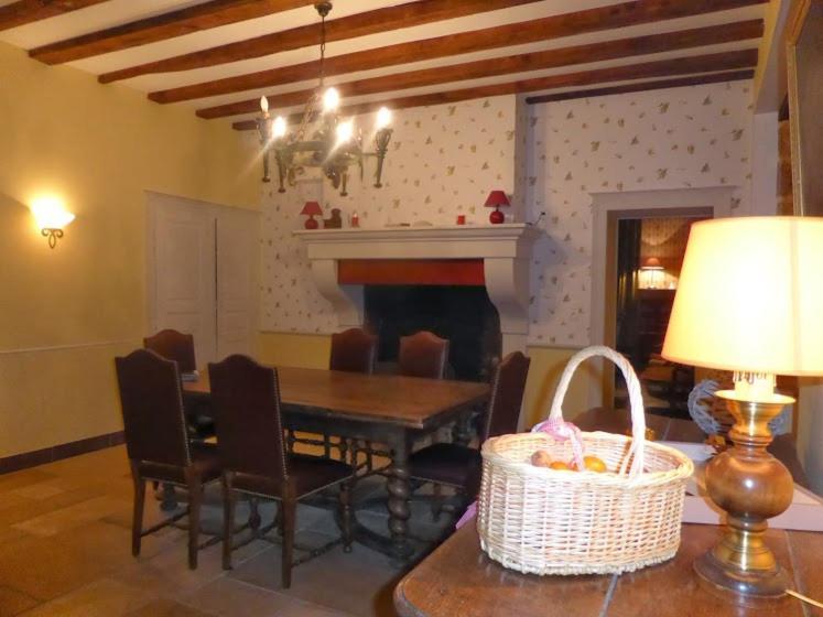 Bed and Breakfast Gentilhommière Eaux Bleues Ecot-la Combe Esterno foto